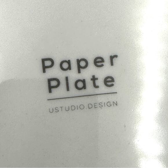 NEW - USTUDIO DESIGN - 'Paper' design porcelain large plates (2) - Picture 6 of 11